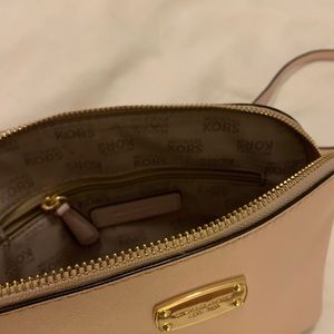 Michael Kors Bags - Light Pink MICHAEL KORS Purse Michael Kors Bags - Light Pink MICHAEL KORS Purse